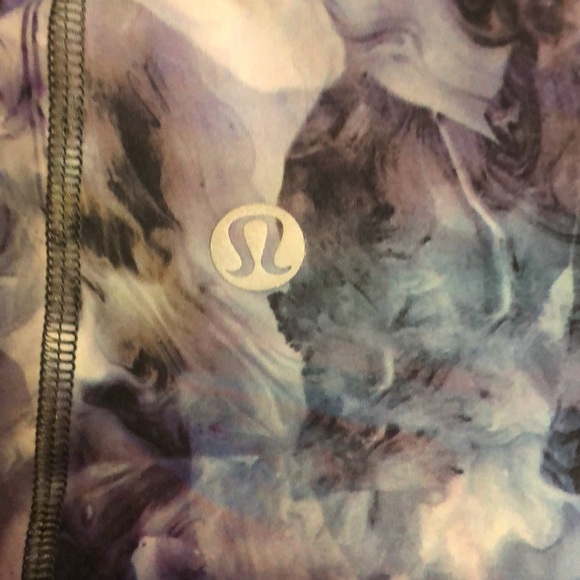 Lululemon Legging Size 4 - Picture 3 of 10